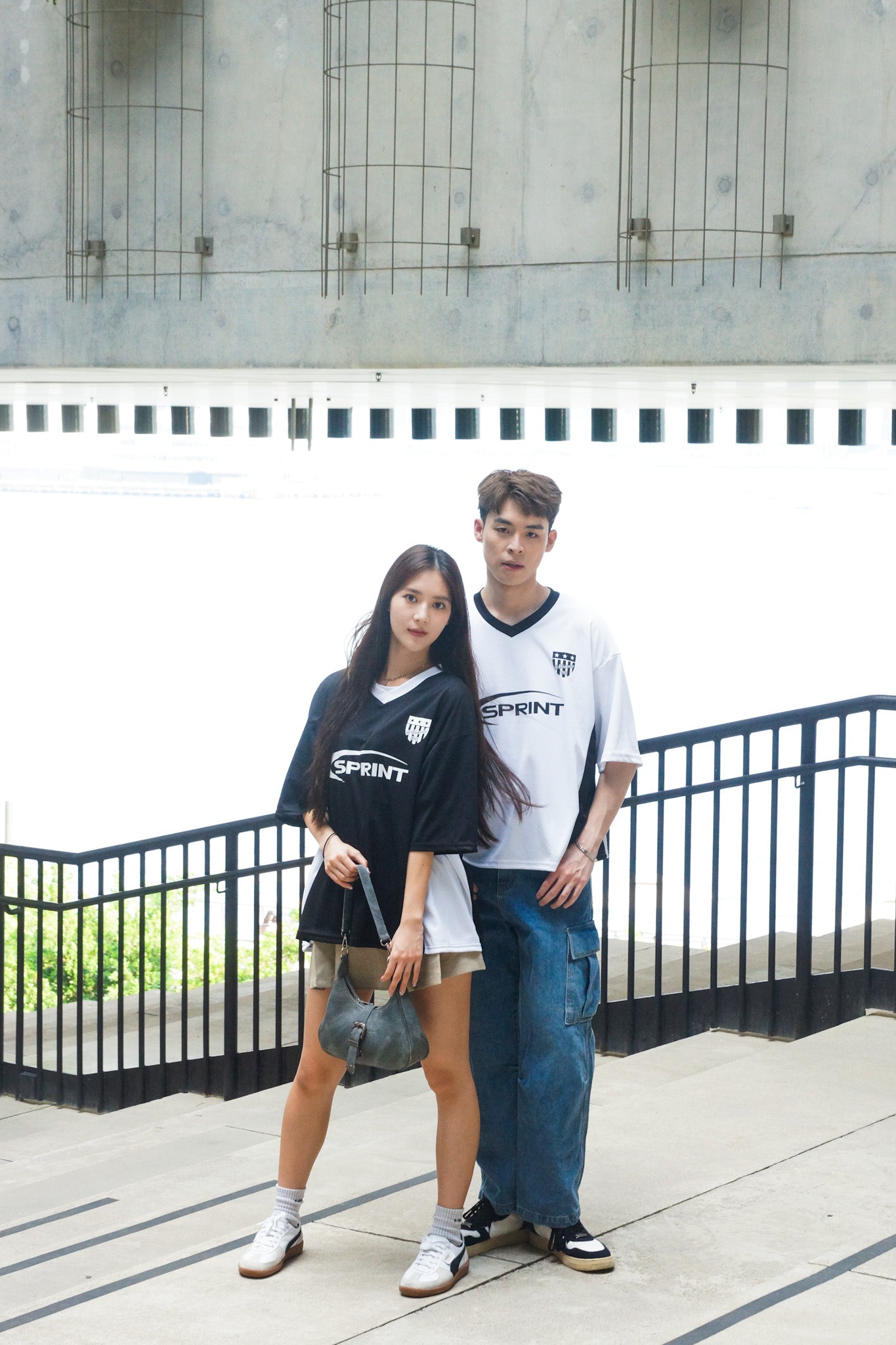HOT y2k V-neck Tee