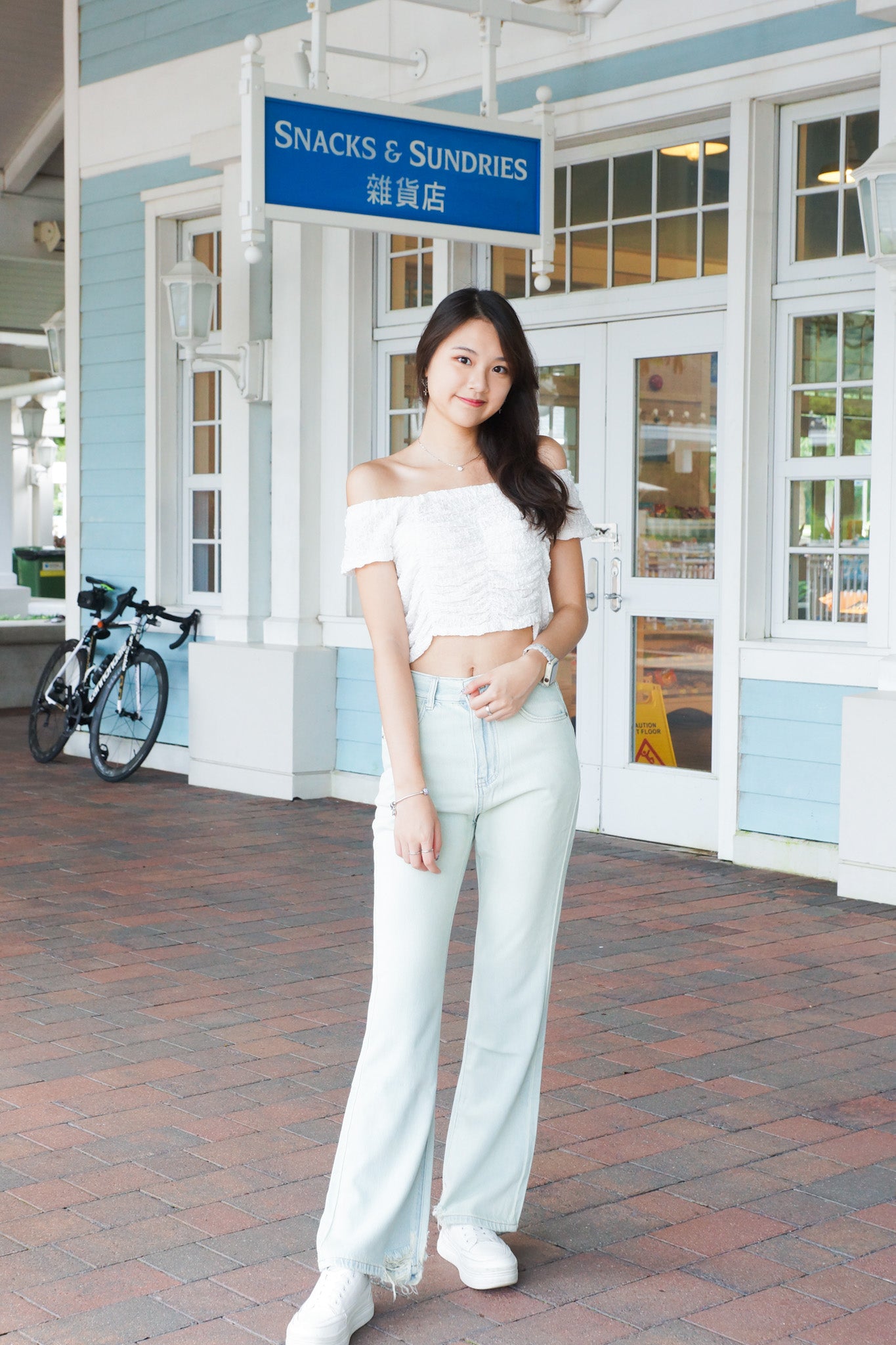 Bubble One-Shoulder Cropped Top