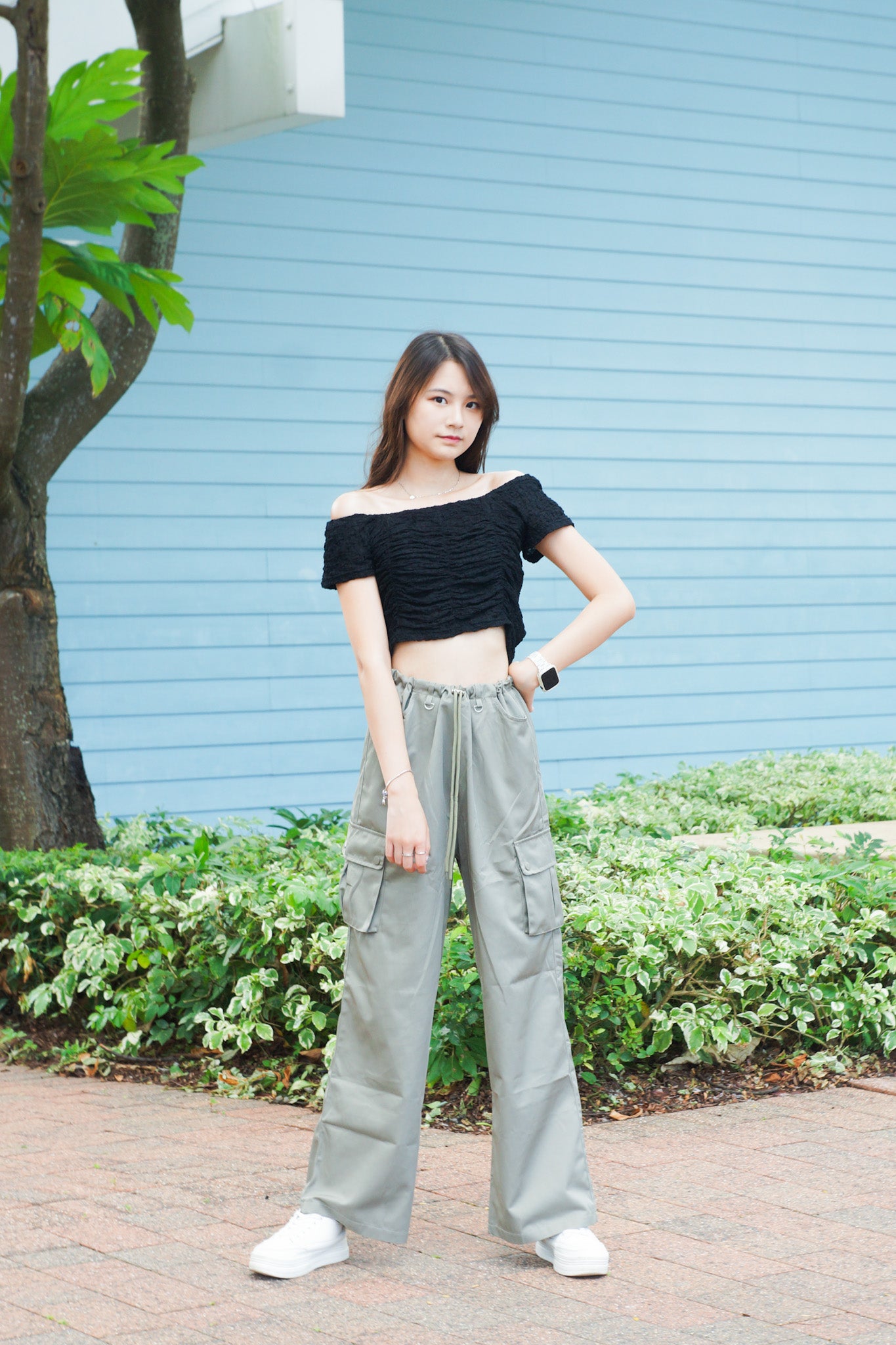 Bubble One-Shoulder Cropped Top