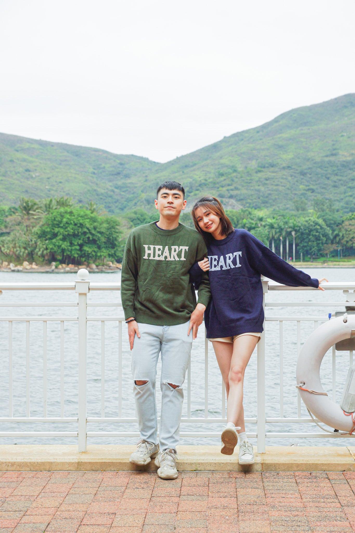 Sweetheart Oversized Sweater - Apple’s Farm