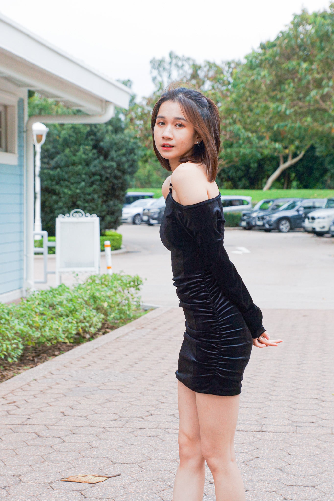 Tied-Neck Velvet Dress - Apple’s Farm