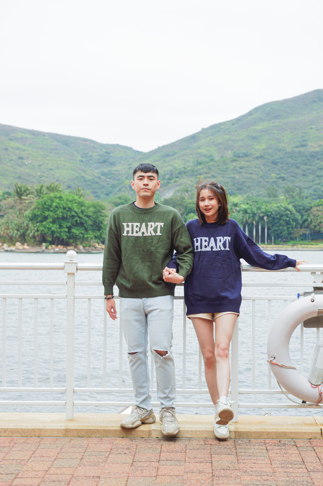 Sweetheart Oversized Sweater - Apple’s Farm