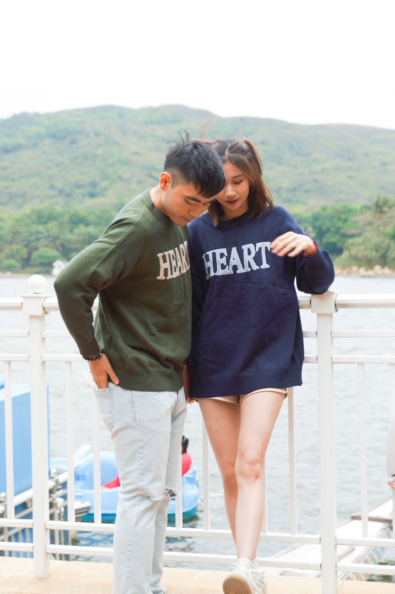 Sweetheart Oversized Sweater - Apple’s Farm