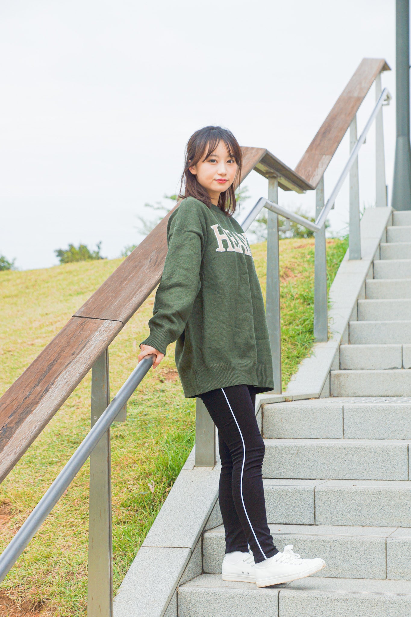 Sweetheart Oversized Sweater - Apple’s Farm
